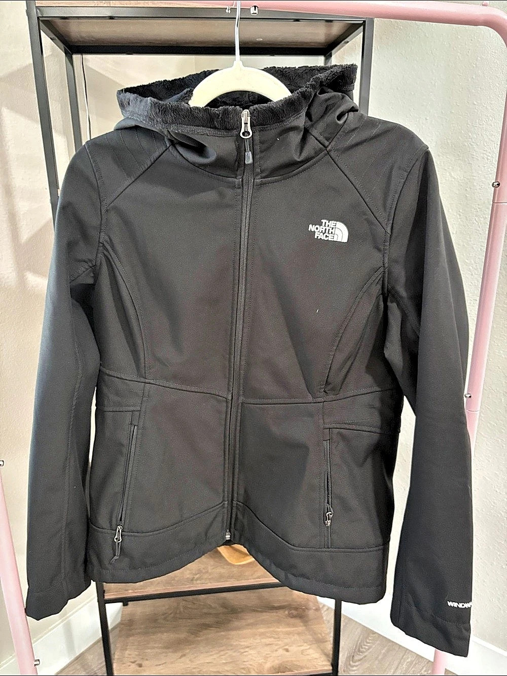 The North Face Women's Hooded Jacket Black Medium